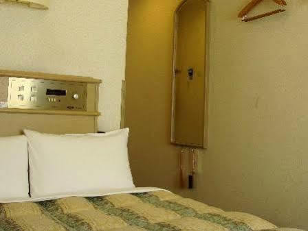 Route-inn Hakata Ekiminami Hotel 3*
