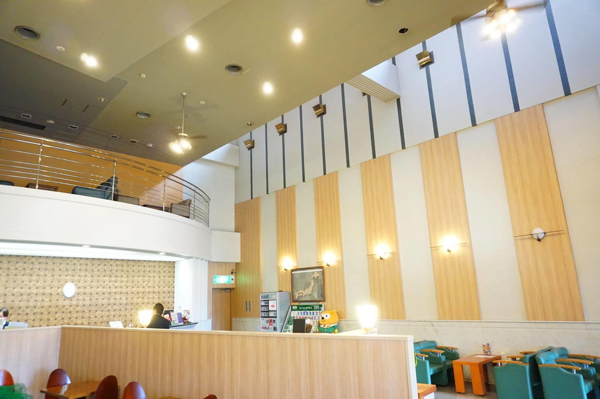 Route-inn Hakata Ekiminami